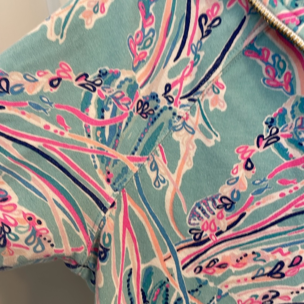 Lilly Pulitzer Multicolor Zip-Up Popover Top - Picture 13 of 14